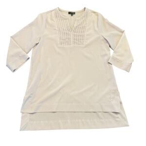 The Limited Women’s pale lilac/purple blouse w bib detail, Size S